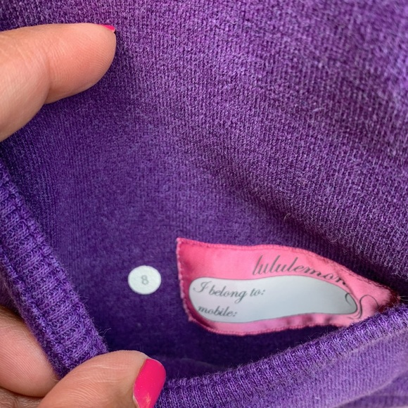 Lulu - Picture 3 of 4